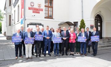Ponad 12,6 mln zł dla Powiatu Szamotulskiego!